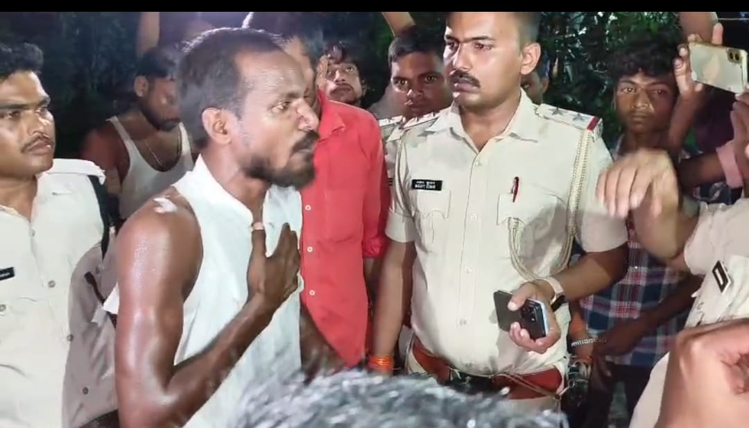 Bihar Minister Jeevesh Kumar accused of beating YouTuber people blocked road police engaged in investigation