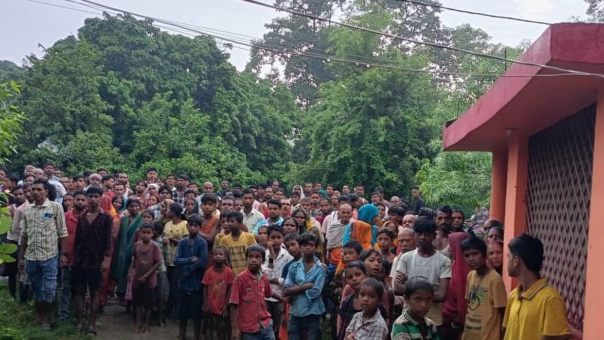 Bihar Crime: a miscreant broke in through a window and killed a girl by slitting her throat In Muzaffarpur