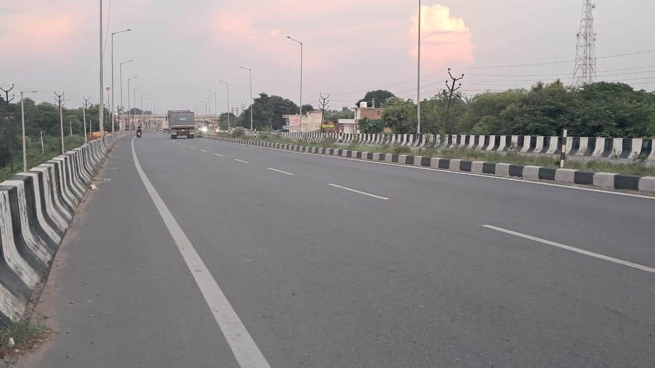 झांसी-कानपुर हाईवे