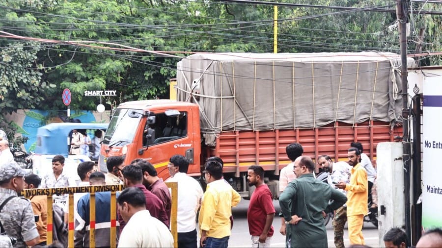 Indore News: Rising Accidents, Drunken Driving, and Systemic Failures Turn City Roads into Death Traps