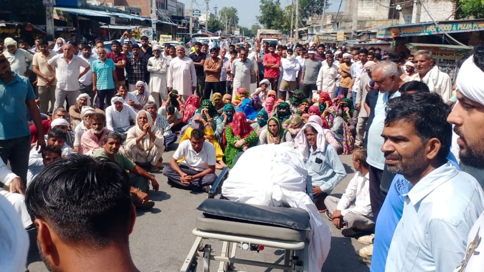 A youth injured in a fight died after 19 days