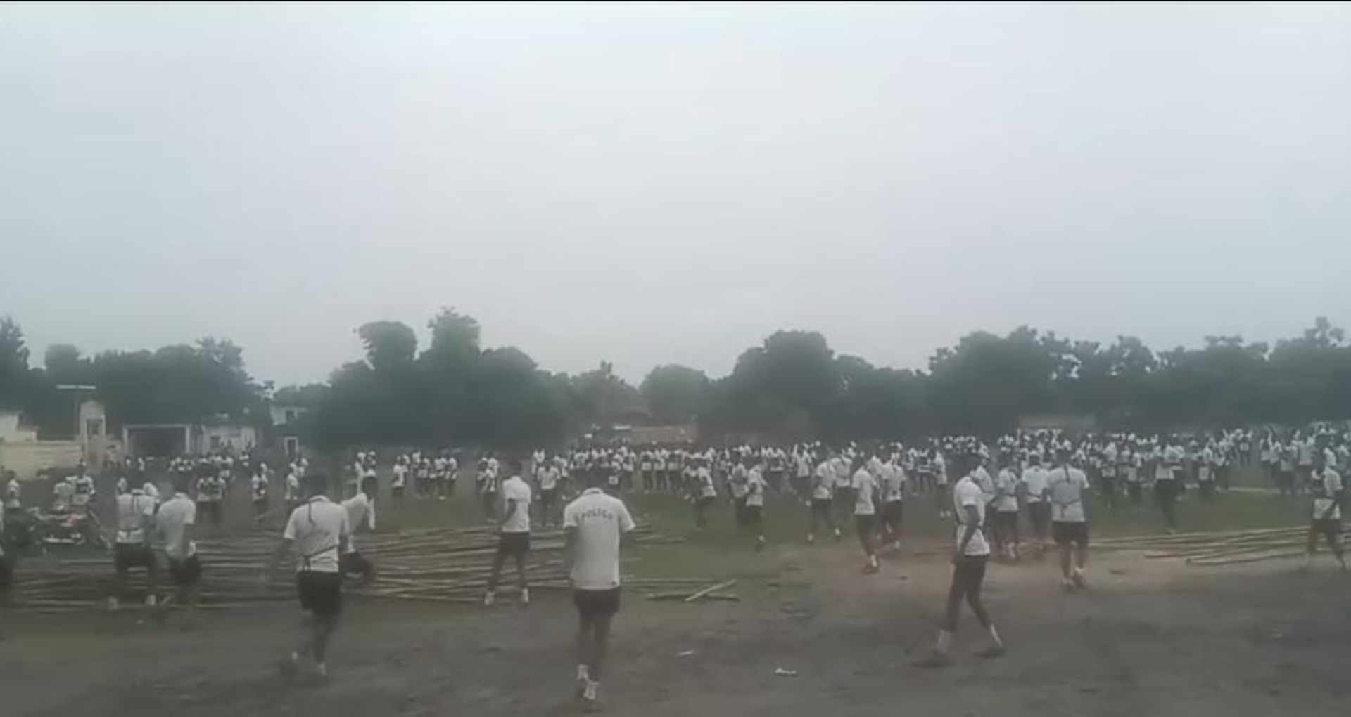 ट्रेनी होमगार्ड जवानों की भिड़ंत