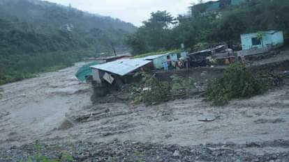 Uttarakhand Dehradun Cloudburst Live Sahastradhara Flood Heavy Rain Weather Updates News in Hindi