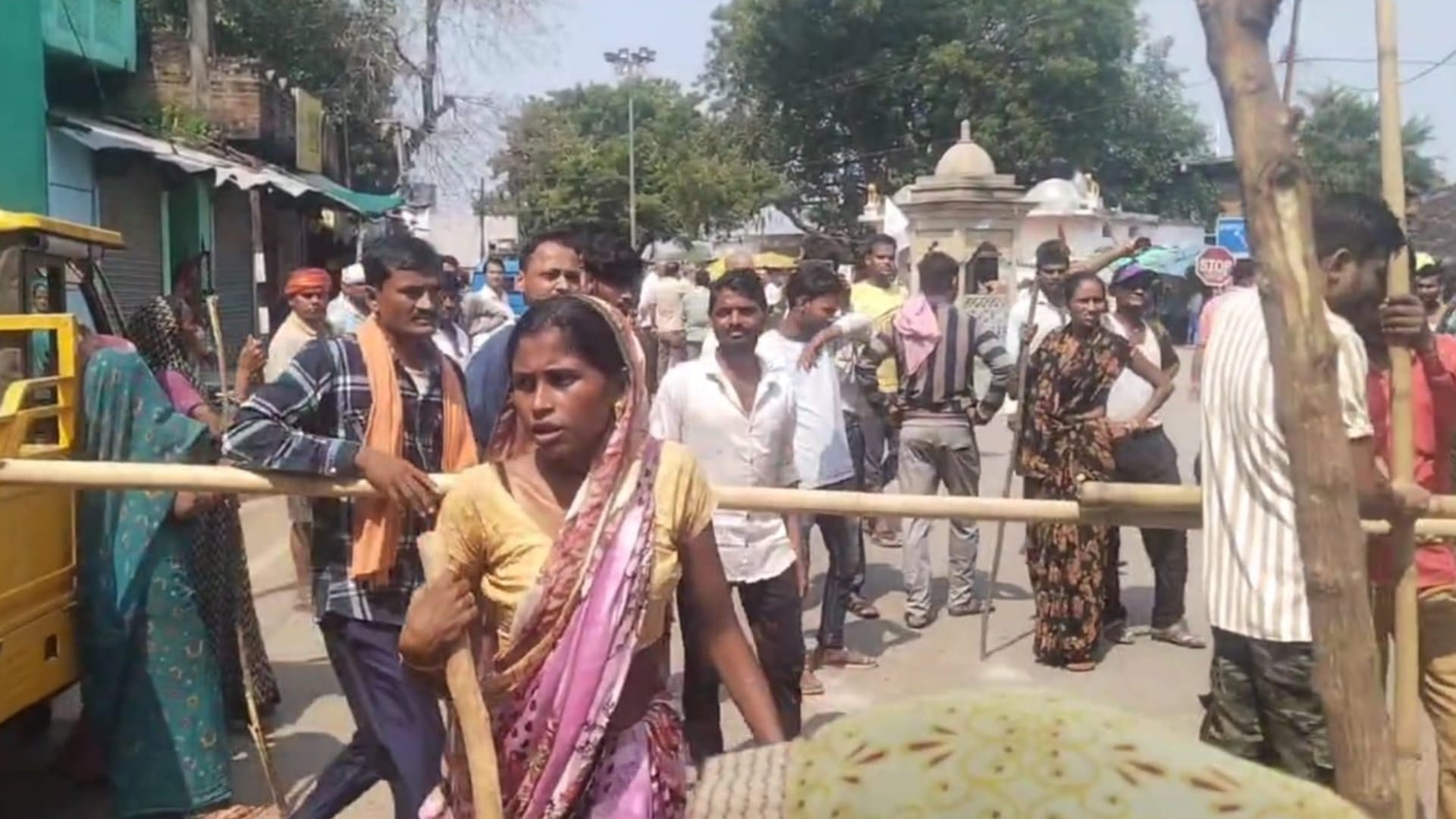 A shocking double murder: A mother and her young son were killed in Panna by stuffing a cloth in their mouths.