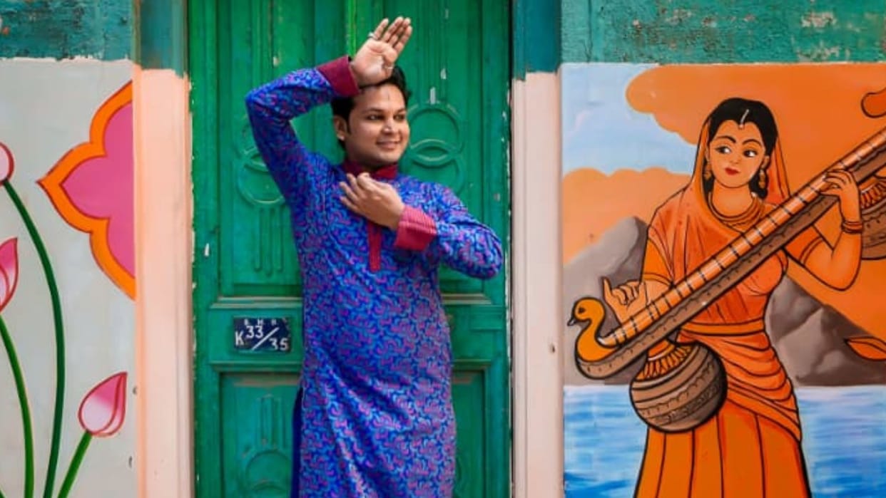 Ashish singh from Kashi has taught Kathak to 2000 children in two and half decades journey of struggles