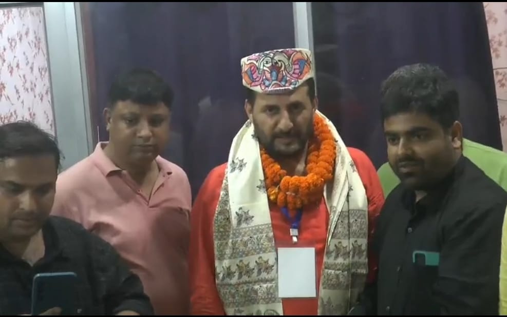 नीरज सिंह बबलू का तेजस्वी और राजद पर कटाक्ष