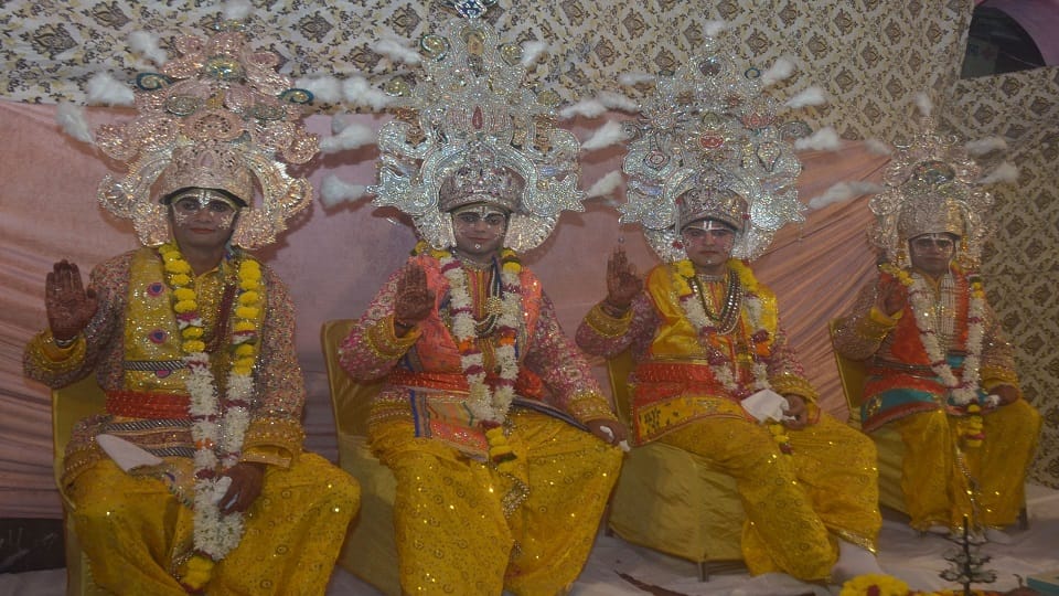historic Shri Ram Baraat organised with great pomp in agra