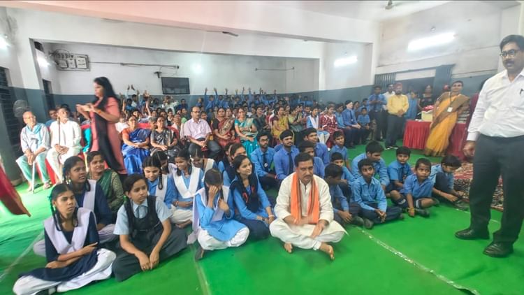 CG: चैटबॉट सुविधा होगी शुरू: घर बैठे मिलेंगी नागरिक सुविधाएं, ऐसा करने वाला पहला नगरीय निकाय बनेगा बिलासपुर