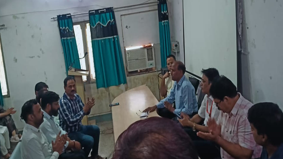 Allegations of doctor and pharmacist forcibly taken from district hospital emergency room to SSP residence