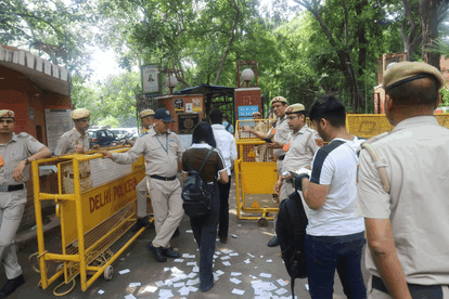 Delhi University Student Union Election 2025 Voting Live Dusu Candidates Abvp Nsui Aap Sfi News in Hindi