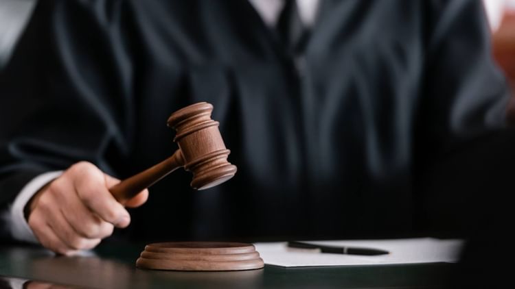 Delhi Court Sets Aside Order Asking Journalists To Take Down Content Against Adani Enterprises – Amar Ujala Hindi News Live