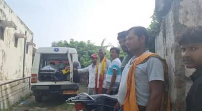 Bihar Crime: A fierce fight broke out in Siwan over a road dispute, resulting in the death of a woman.