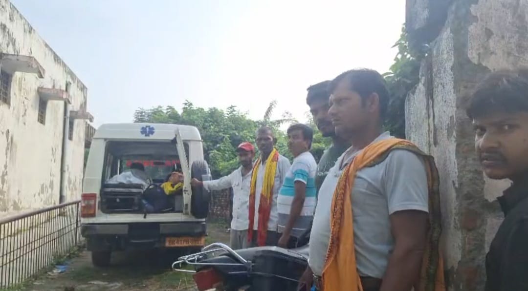 Bihar Crime: A fierce fight broke out in Siwan over a road dispute, resulting in the death of a woman.