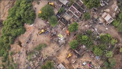 Mega demolition drive targets 700 illegal structures along Sabarmati riverbank in Gandhinagar