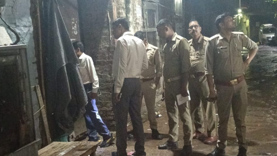 Kanpur: Electricity theft detected at eight premises, including residence of former councilor