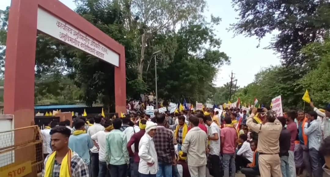 Omkareshwar: Tribal community erupts in anger, rallies held demanding cancellation of Devi Ahilyabai Sanctuary