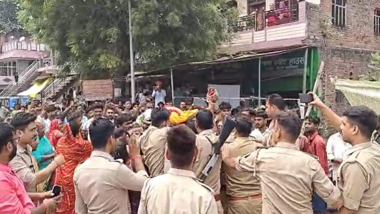 Anger erupts after three people die in a road accident, bodies blocked road, clashes with police