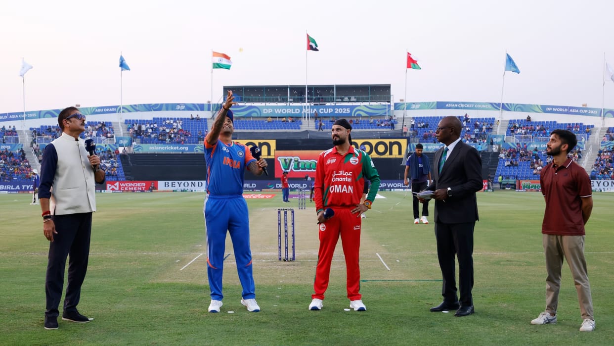 IND vs OMN Asia Cup: Suryakumar Yadav Forgets Player Name at Toss Ravi Shastri Reaction