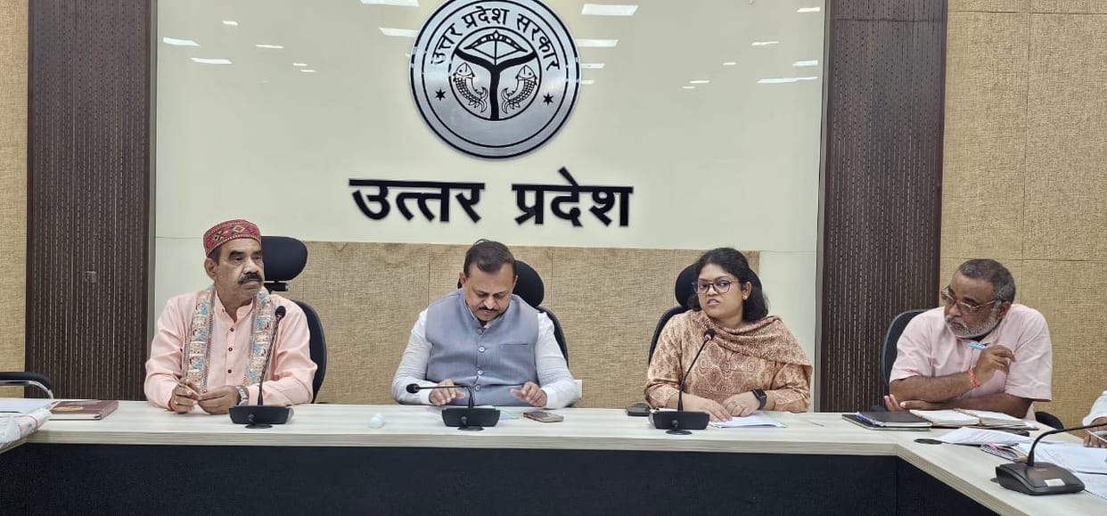 Kanpur MP Sports Festival Target to register 20,000 participants last date September 20 discussion in meeting