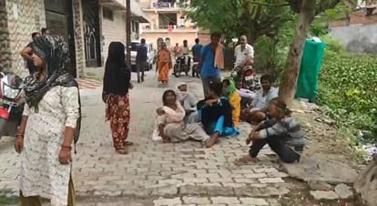 Kanpur The body of a young man was found in a sewer tank in a shop he was missing for two days