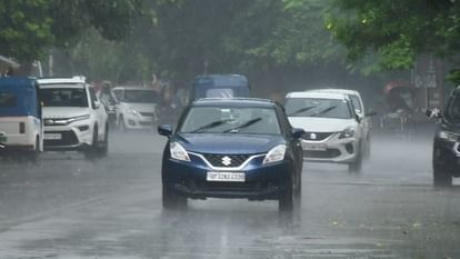 UP: लखनऊ सहित कई जिलों में देर रात से बारिश, छह डिग्री तक लुढ़का पारा; आज कई इलाकों में भारी बरसात की चेतावनी UP: Rain lashes several districts, including Lucknow, since late last night, with temperatures dropping by up