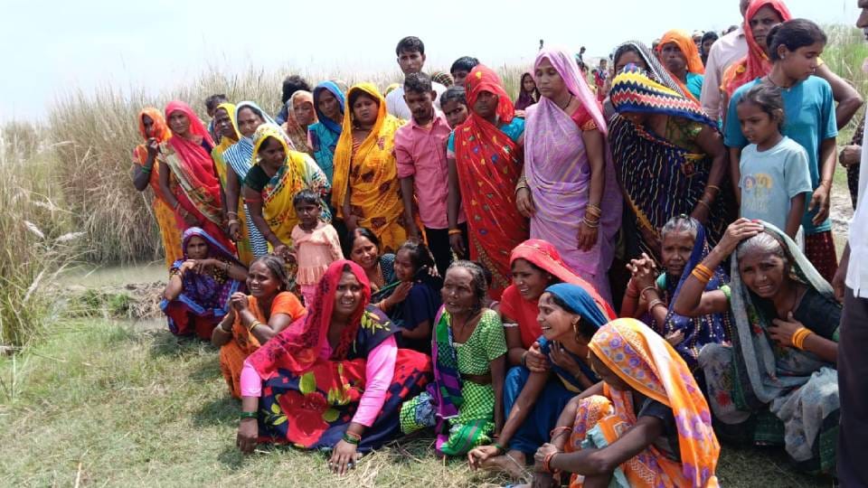 body of young man who had left his home in Lucknow found in drain about kilometer away from his village