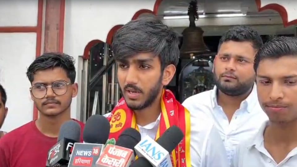 DUSU Election result 2025 ABVP Aryan Maan reached his village