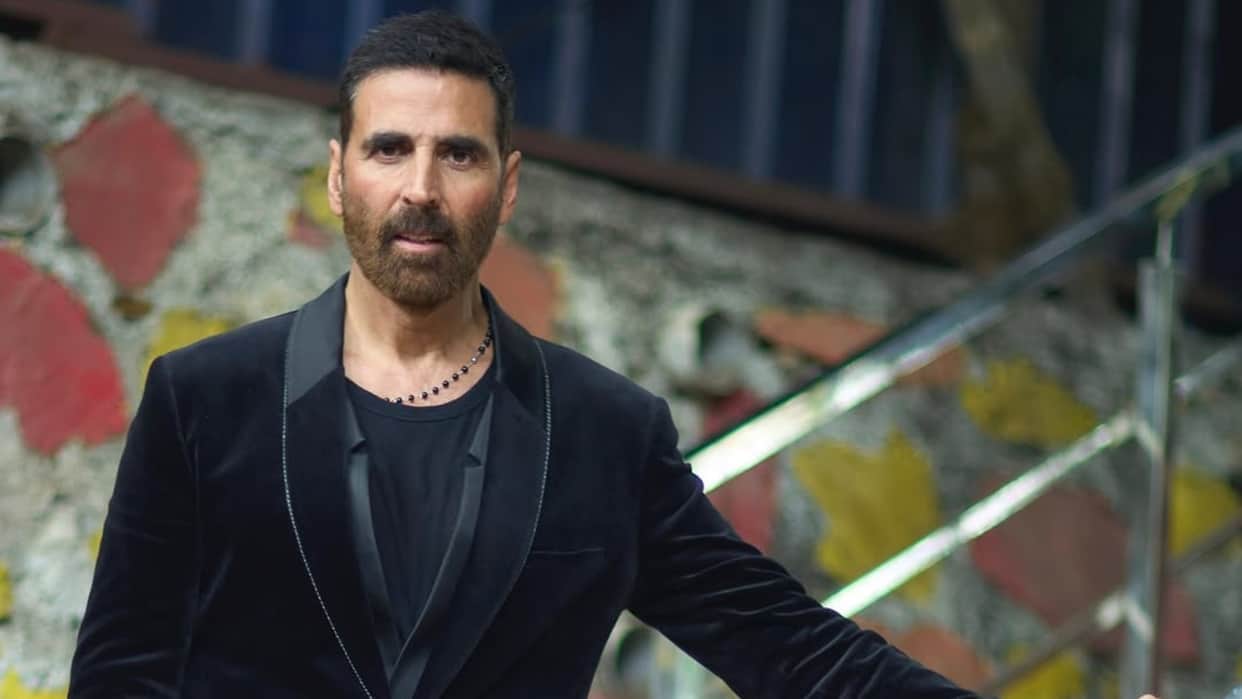 Akshay Kumar Denounces AI Generated Videos Showing Him As Maharishi Valmiki Calls Them Fake