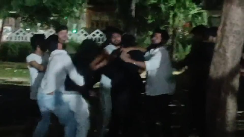 Ballia News Bloody clash over playing casteist song 12 injured one critical 22 named
