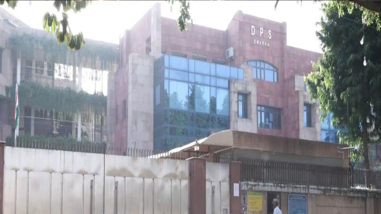 Delhi Schools Receive Bomb Threat, Exams at DPS Dwarka Postponed