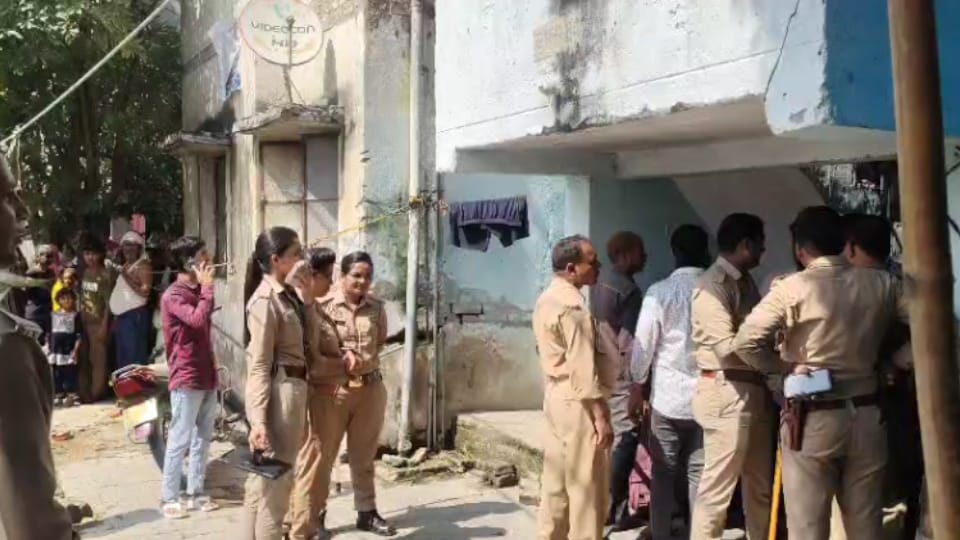 UP Kannauj Hostage Case: 8 Hours of Terror, Stone Pelting and Pleas From Sister Shocked Police