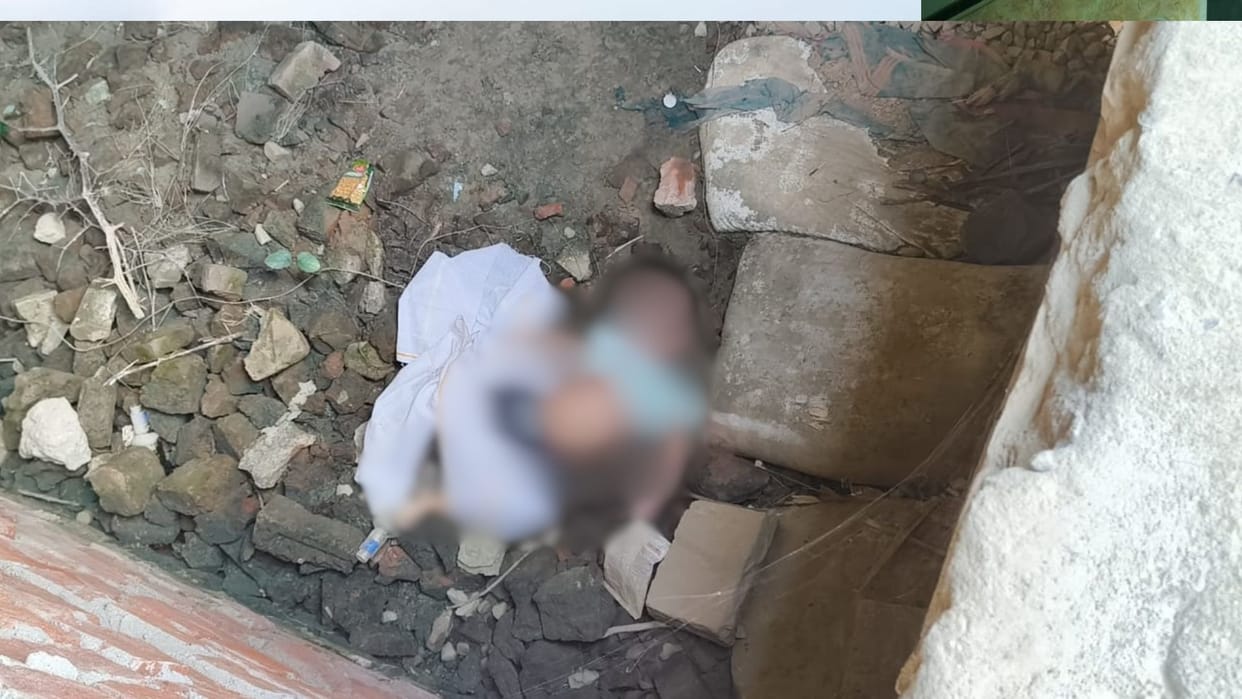 Dead body of 1.5-year-old child found in ruins in Bhadohi