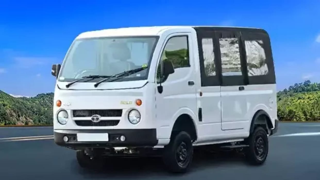 stolen Magic bus which reported missing in Varanasi found in Bhadohi