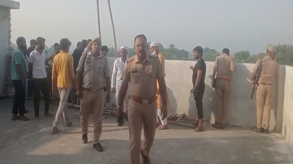 Two incidents of theft in Hapur create sensation