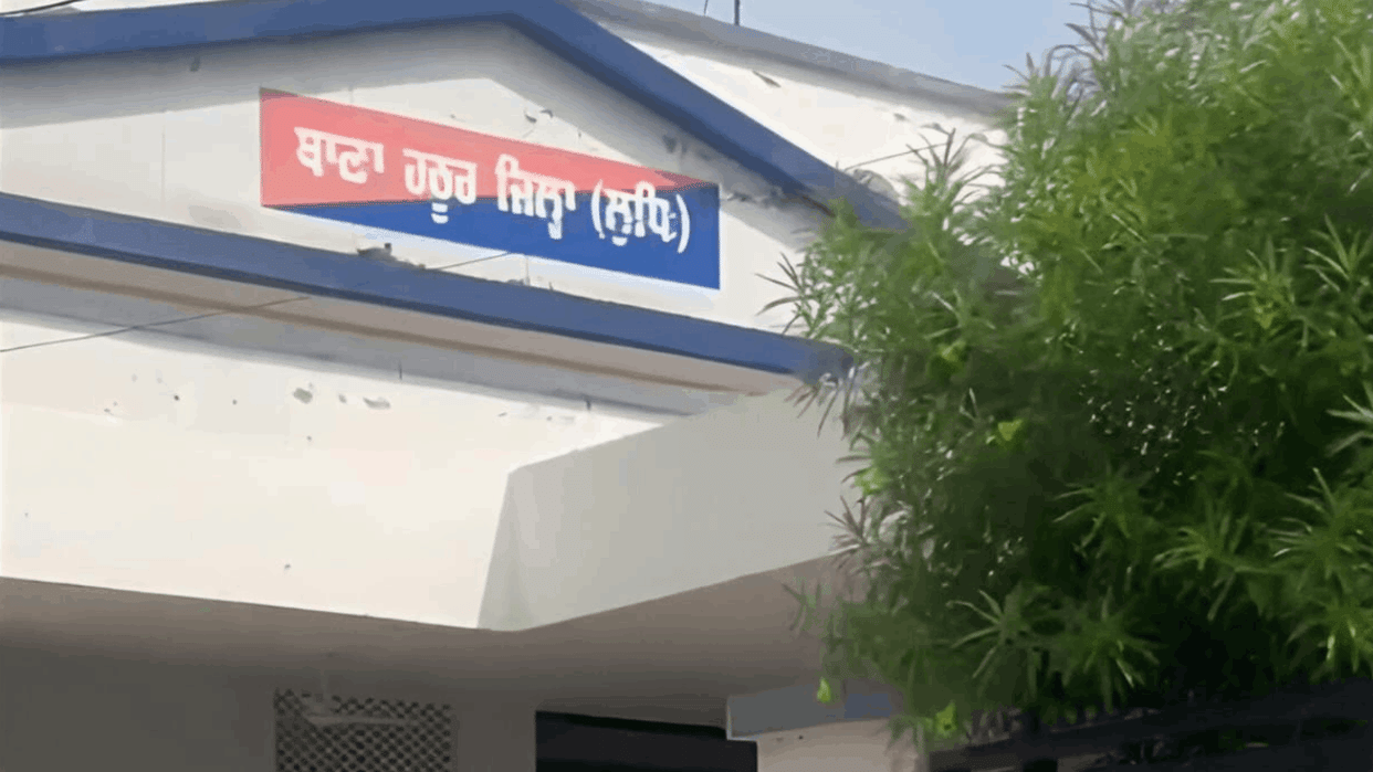 mother-in-law snatched and burnt Shri Gutka Sahib during domestic dispute with her daughter-in-law