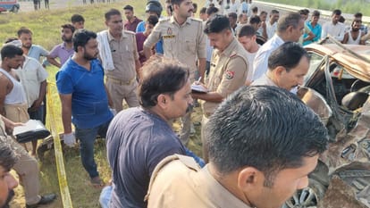 Two bullion traders died after speeding car overturned on the Ganga Expressway in Budaun