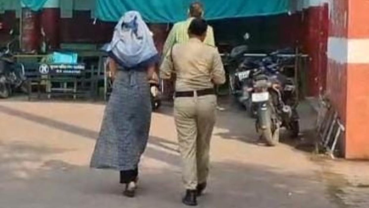 Honeytrap: Friendship with a man from UP, then obscene video, this is how MP's Khushbu got trapped