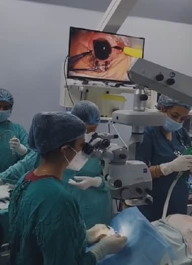 Bhopal: A charger pin entered the eye of a one-and-a-half-year-old child, Hamidia doctors performed a complex