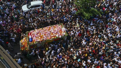 Zubeen Garg Funeral Today: Thousands Gather in Guwahati for Last Rites, CM Himanta Pays Tribute
