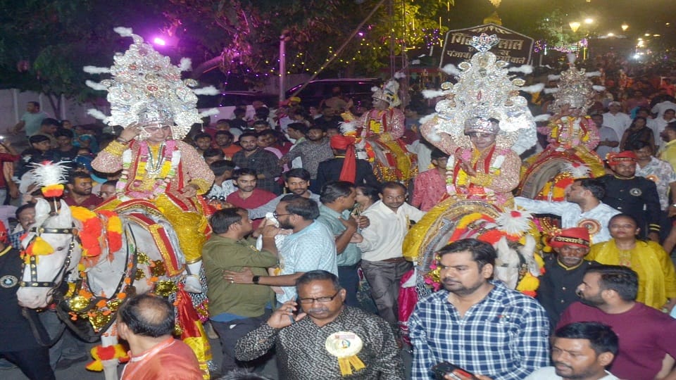 Sita return with shri ram in ayodhya in Janakpuri mahotsav in agra