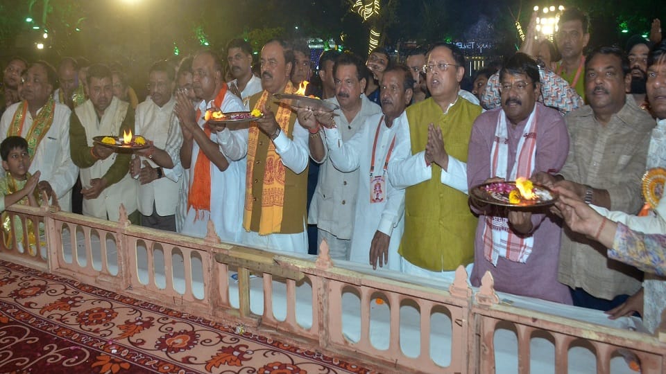 Sita return with shri ram in ayodhya in Janakpuri mahotsav in agra