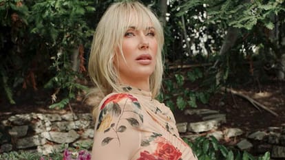 hollywood celebrities pregnancy 2025 rihanna cardi b pete davidson kimberly stewart