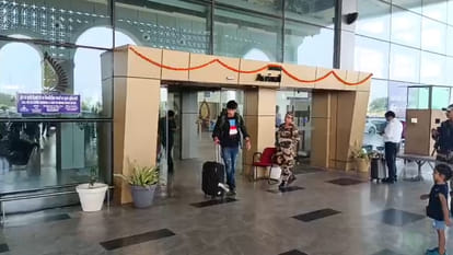 Kanpur: Rat enters Delhi-bound flight, passengers forced to de-board