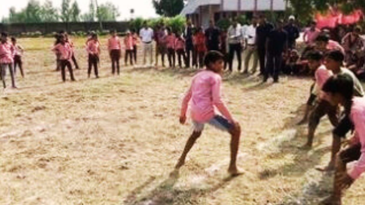 Education department Players are being made for 28 paise budget for 2.50 lakh children is just 70 thousand