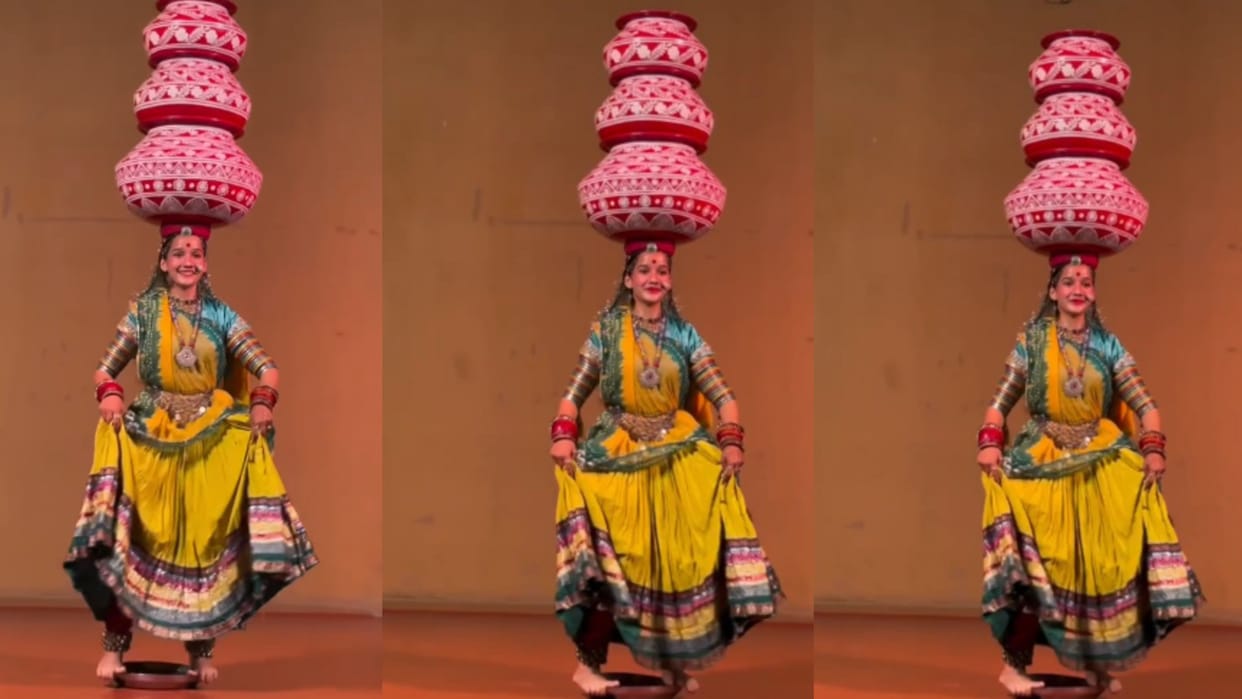 rajasthan bhavayi dance woman balances pots on head viral video