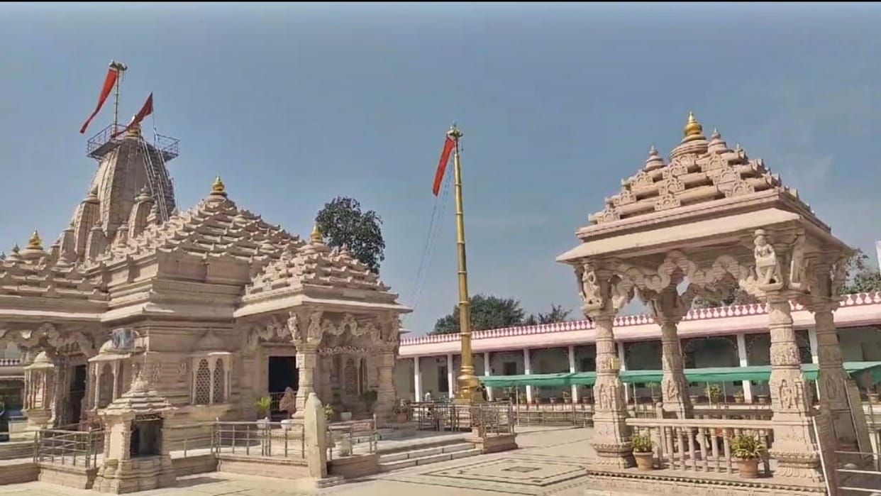 Sharadiya Navratri: Several CM including Prime Minister Vice President visited shrine of Maa Tripura Sundari