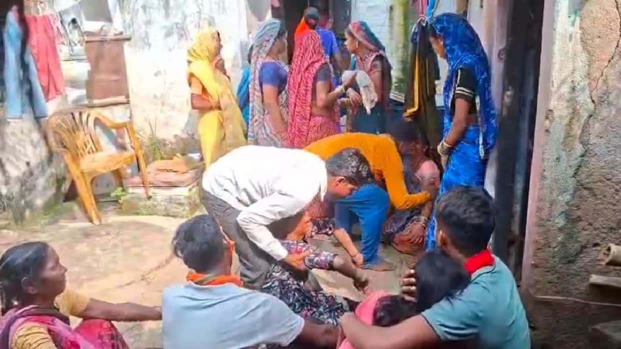 Drunk husband kills wife in front of daughter in Bemetara