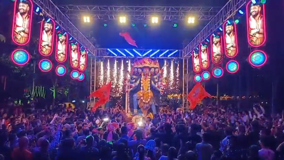 Navratri: Mata's court decorated in Bhopal, Mata welcomed with pomp, processions taken out throughout the nigh