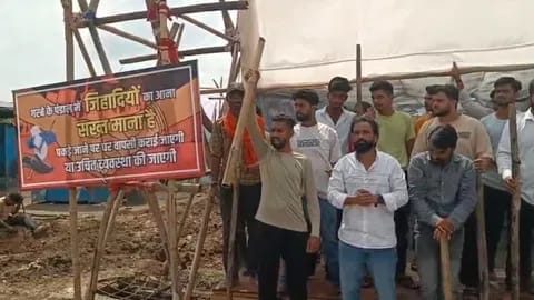 Bhopal: Posters put up in Garba pandals, Jihadis not allowed in, Dhirendra Shastri says keep cow urine at the