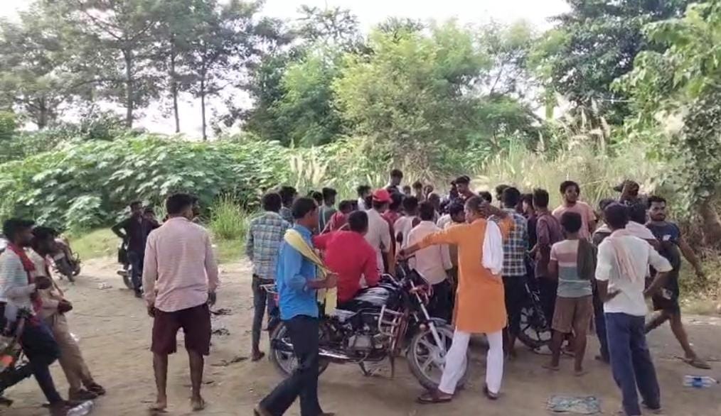 Muzaffarpur News Teenager participating in Kalash Shobha Yatra dies after drowning in river